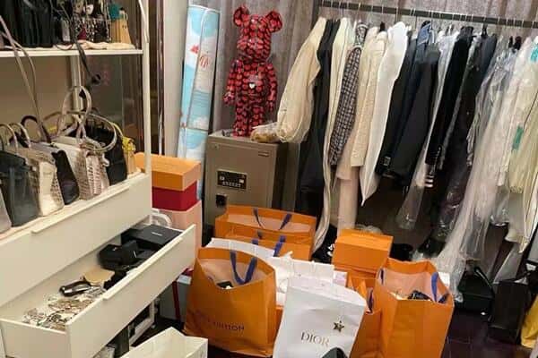 双桥区回收一线品牌衣服